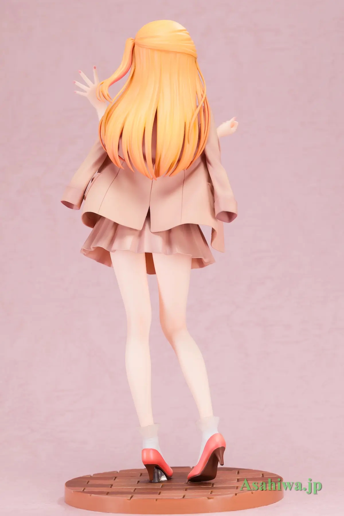 23CM Anime Oshi no Ko Figure H - Model Kit Oshi No Ko ulasan dan harga