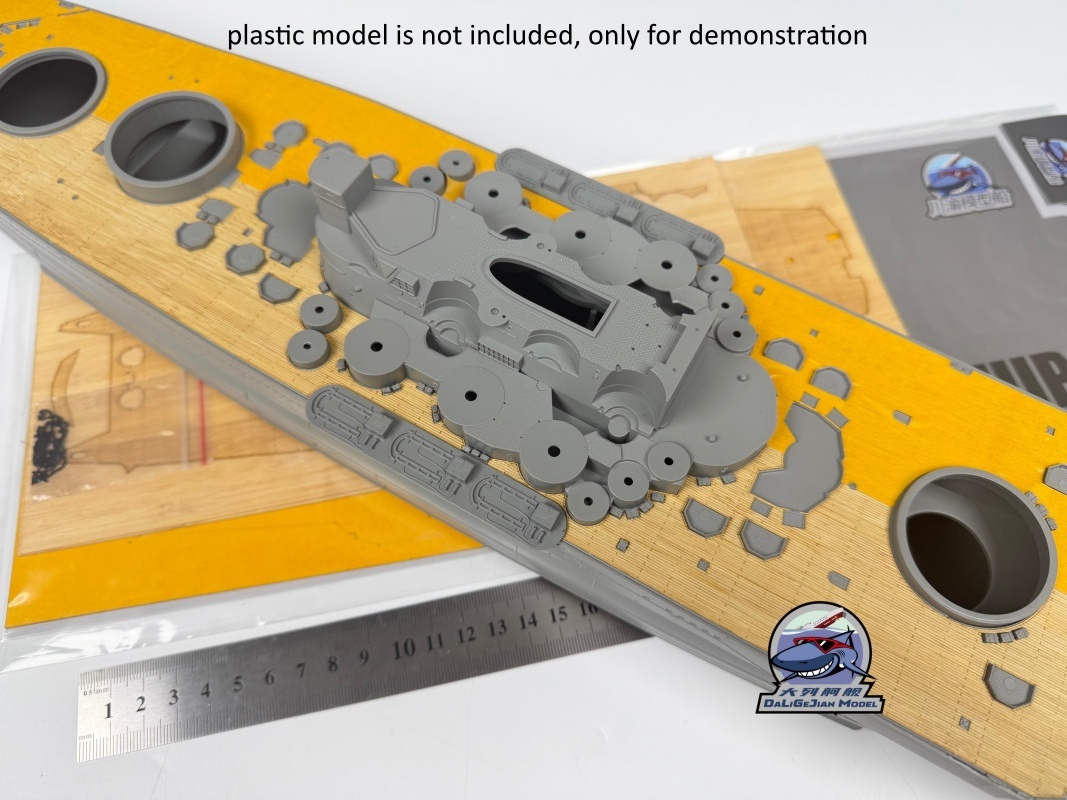 1/350 Scale Wooden Deck Maskin - Model Kit Yamato ulasan dan harga